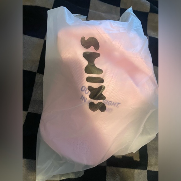 Skims Hat - Picture 4 of 4